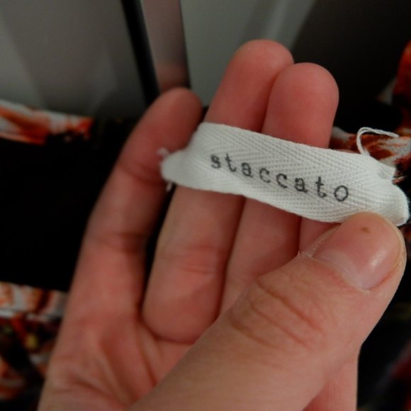 Staccato Floral Print Dress - Picture 2 of 3